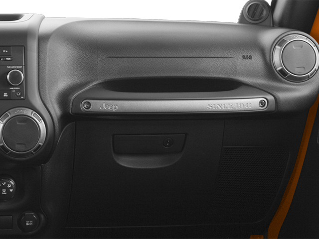 Used 2013 Tan Jeep Sport image 15