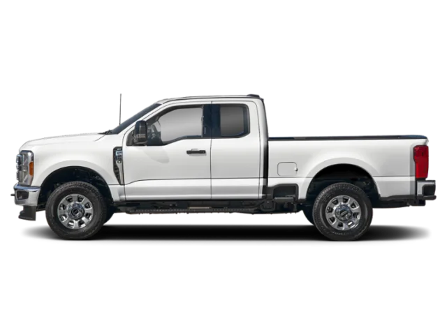 New 2026 Oxford White Ford XLT image 3