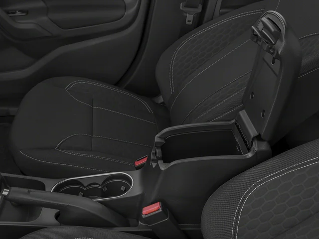 Used 2018 White Ford SE image 19
