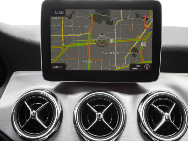 Used 2018 White Mercedes-Benz GLA 250 image 14