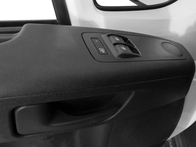 Used 2017 White Ram High Roof image 15