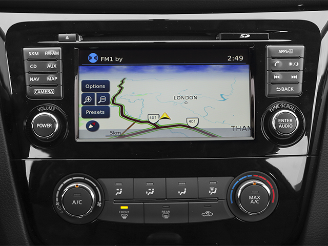 Used 2014 Red Nissan SV image 19