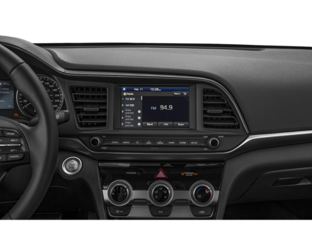 Used 2019 Machine Gray Hyundai SE image 12