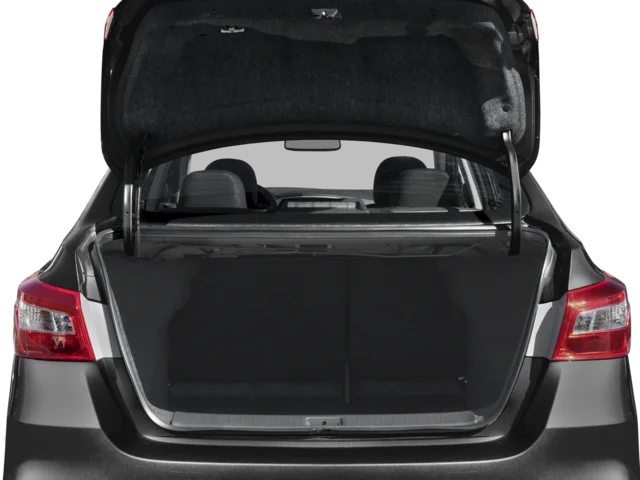 2018 Nissan Sentra S - Photo 9
