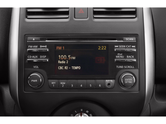 Used 2015 Peacock Nissan SV image 11
