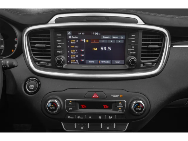 Used 2020 Passion Red Kia SX V6 image 7
