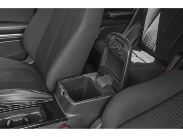 Used 2024 White Mitsubishi LE image 13