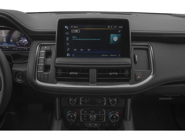 Used 2024 Summit White Chevrolet LT image 7