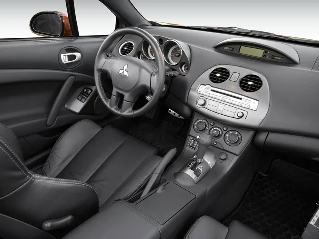 Used 2009 Yellow Mitsubishi GT image 6