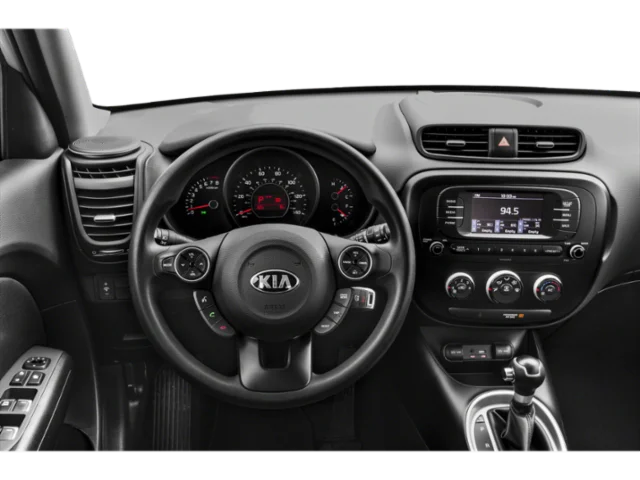 Used 2019 Green Kia Base image 7