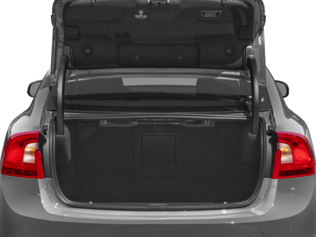 Used 2017 ICE WHITE Volvo Dynamic image 13