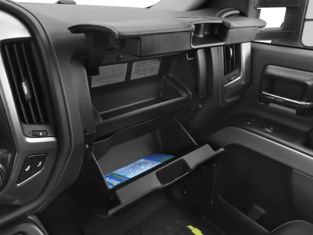 Used 2018 Red Chevrolet LTZ image 14
