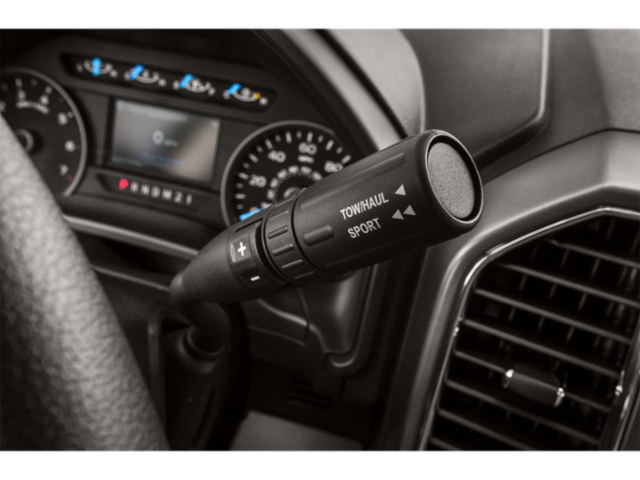 Used 2015 Green Gem Metallic Ford XLT image 8