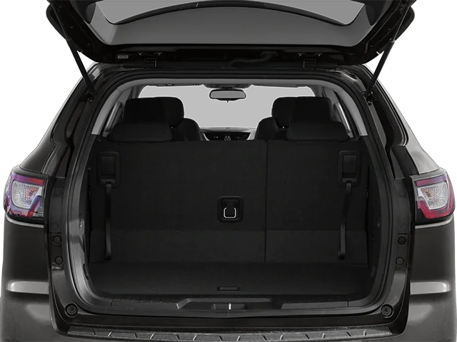 Used 2014 White Diamond Tricoat Chevrolet LT image 10