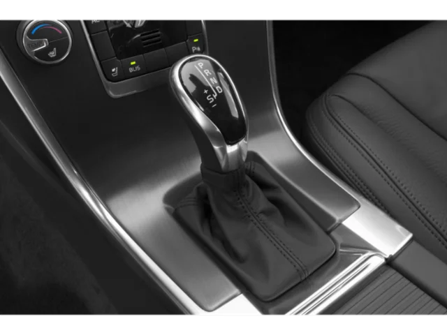 Used 2015 Caspian Blue Metallic Volvo T6 Platinum image 8