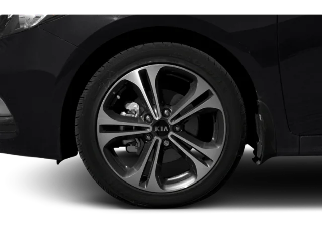 Used 2015 Black Kia LX image 9
