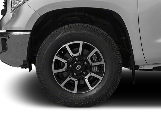 Used 2014 Silver Sky Metallic Toyota SR5 image 9