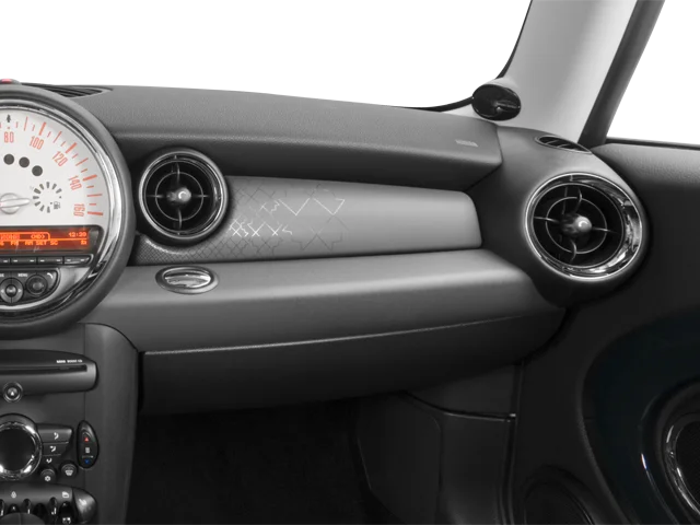 Used 2013 Blue MINI Base image 16