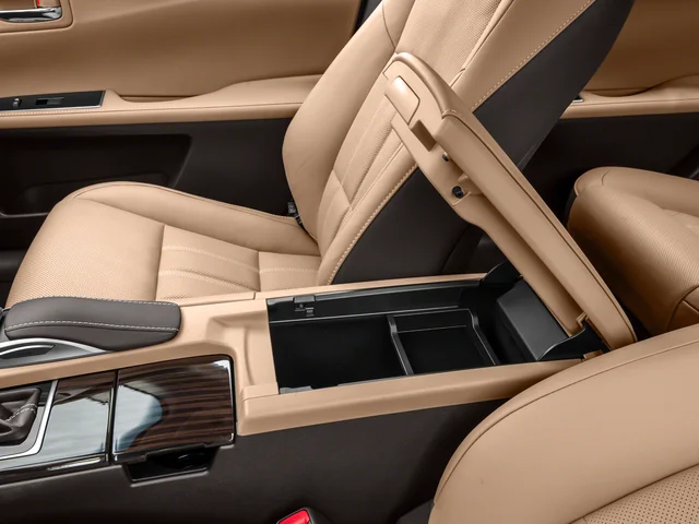 Used 2018 Red Lexus ES 350 image 12