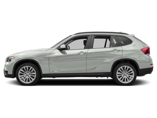 Used 2015 White BMW sDrive28i image 3