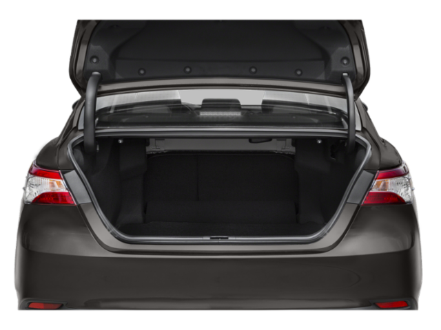 2018 Toyota Camry LE - Photo 9