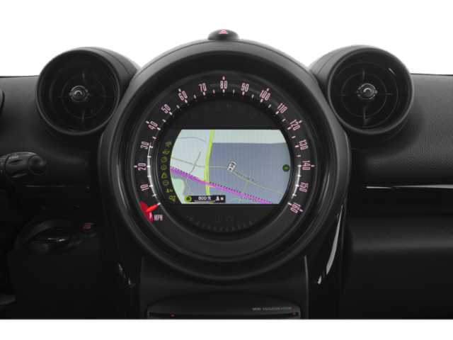 Used 2015 White MINI Base image 18