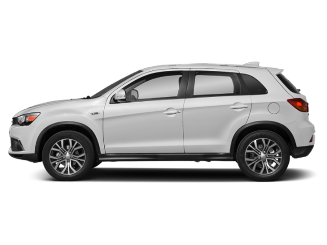 Used 2018 White Mitsubishi SE image 3