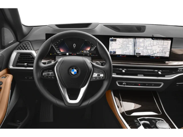 Used 2025 Black BMW xDrive40i image 11