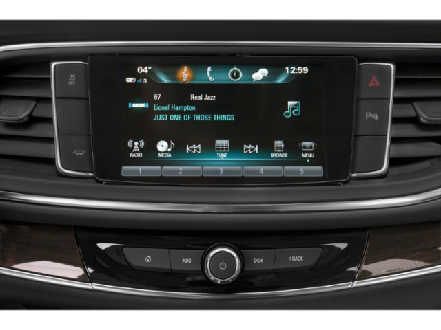 Used 2020 White Frost Tricoat Buick Premium image 7