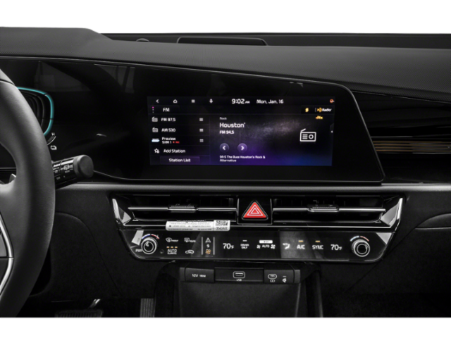 New 2023 Snow White Pearl Kia EX image 7