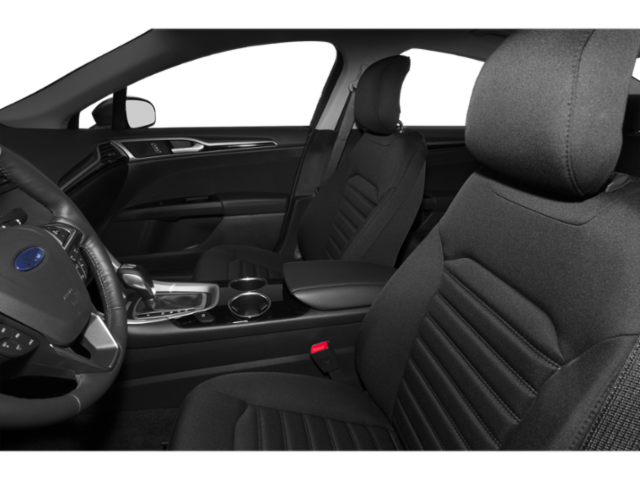 Used 2015 Tuxedo Black Ford SE image 14