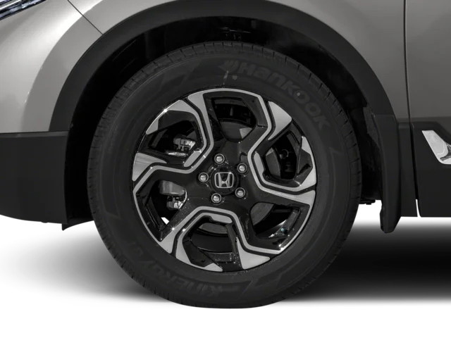 Used 2018 Lunar Silver Metallic Honda Touring image 14