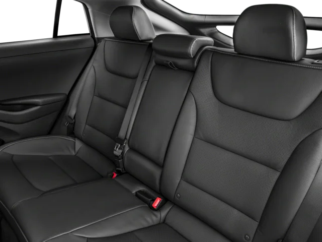Used 2018 Black Hyundai Blue image 14