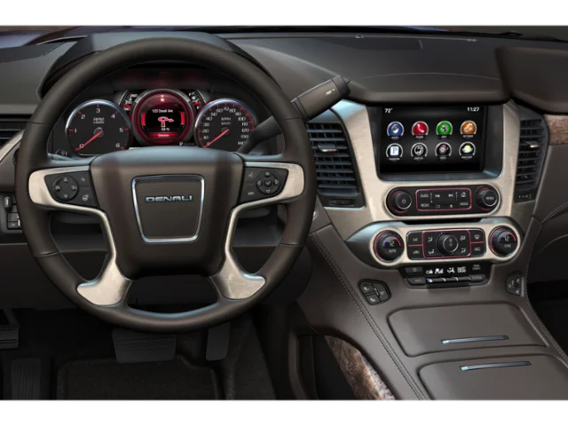 Used 2015 Silver GMC Denali image 4