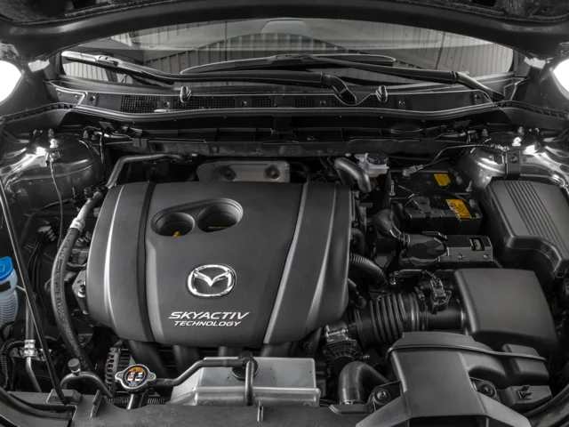 Used 2016 White Mazda Grand Touring image 10