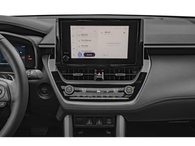 2025 Toyota Corolla Cross XSE - Photo 9