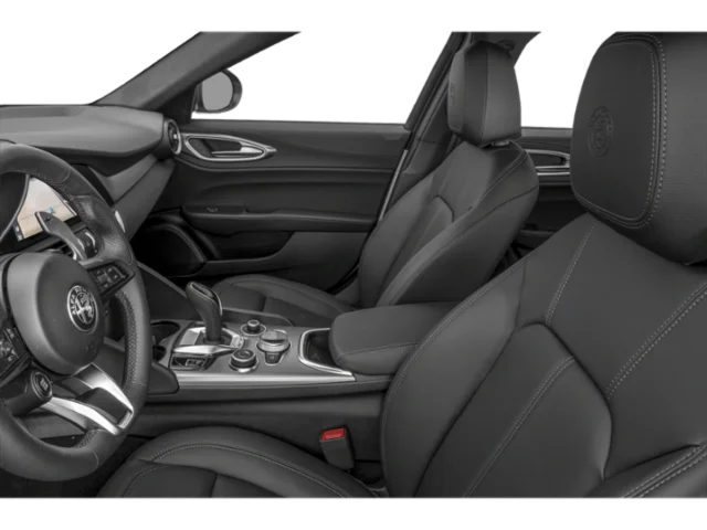 New 2026 Vulcano Black Metallic Exterior Paint Alfa Romeo Base image 6