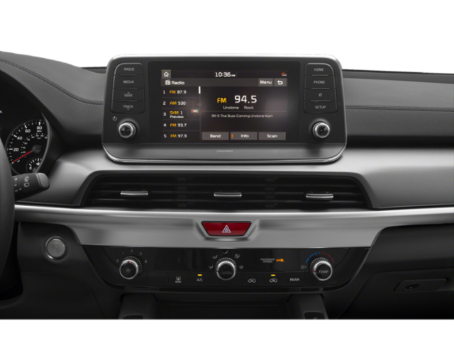 Used 2021 Snow White Pearl KIA S image 12