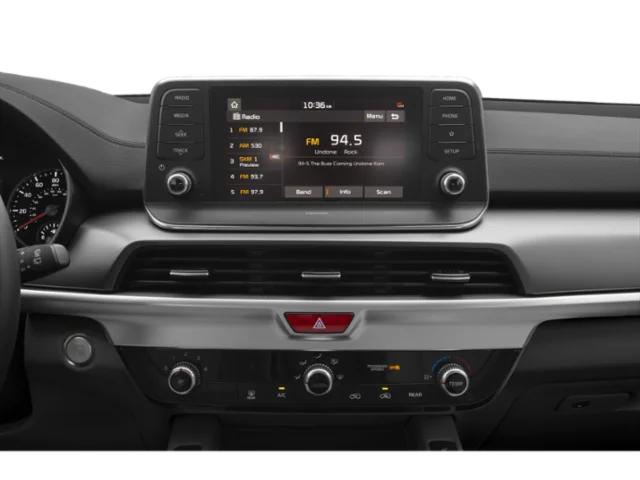 Used 2021 Silver Kia S image 7