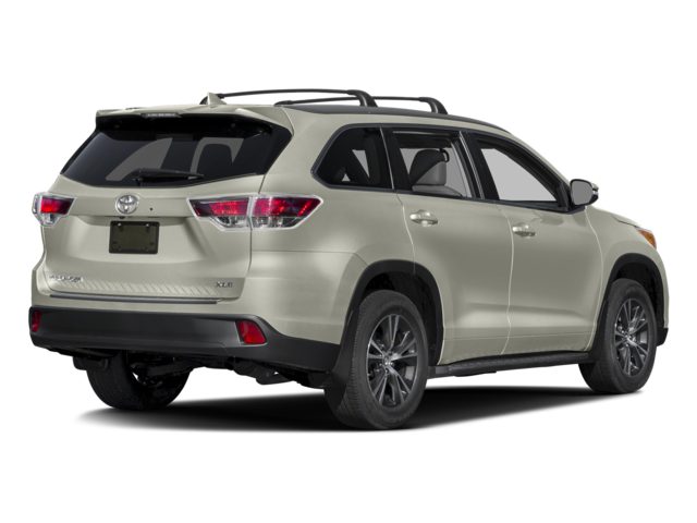 Used 2016 White Toyota XLE V6 image 3