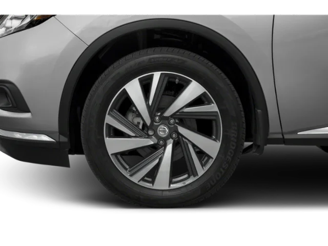 Used 2015 Silver Nissan SL image 11