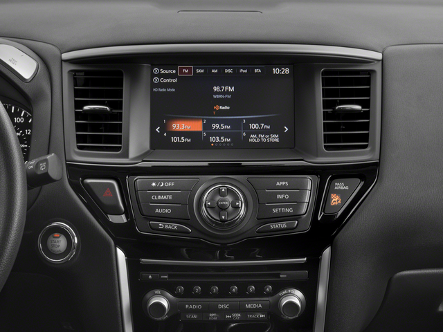Used 2017 White Nissan S image 7