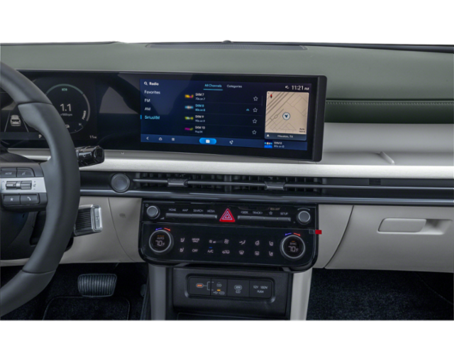 Used 2025 Shimmering Silver Hyundai Limited image 7