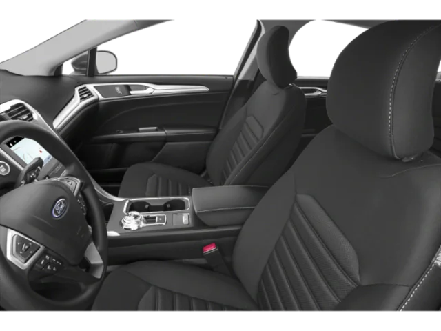 Used 2020 Silver Ford SE image 12