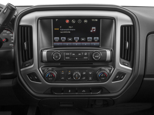 Used 2018 Summit White GMC SLE image 7