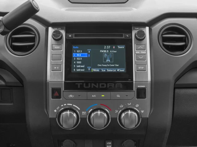 Used 2017 Black Toyota SR5 image 9