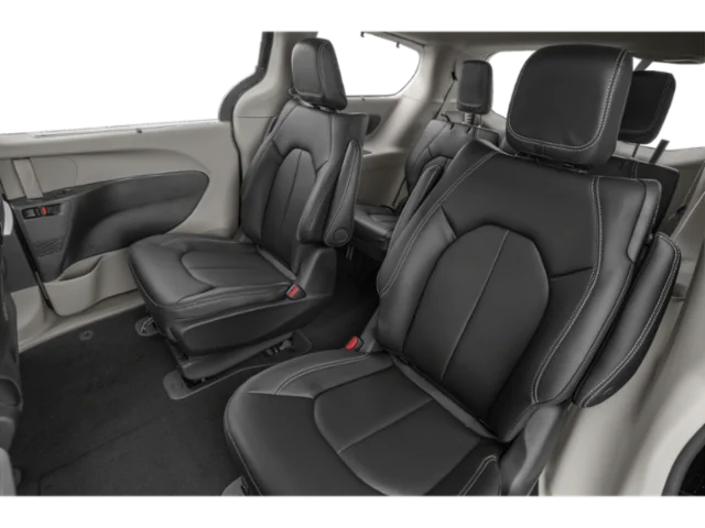 Used 2024 Bright White Clearcoat Chrysler Select image 13