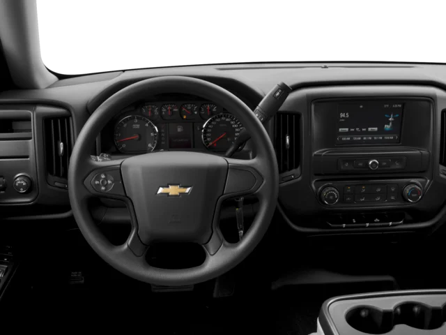 Used 2018 Summit White Chevrolet WT image 4