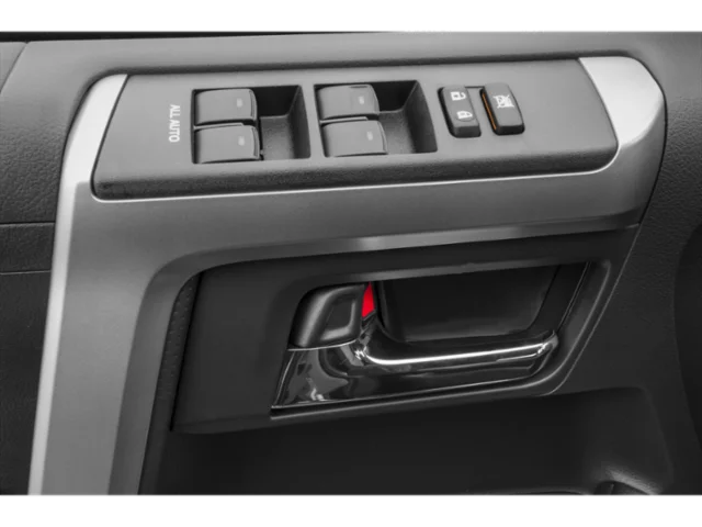 Used 2015 Gray Toyota SR5 image 27