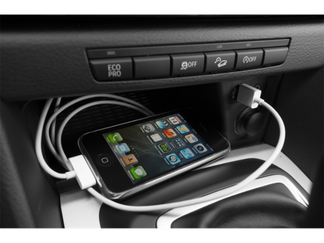 Used 2015 White BMW sDrive28i image 13